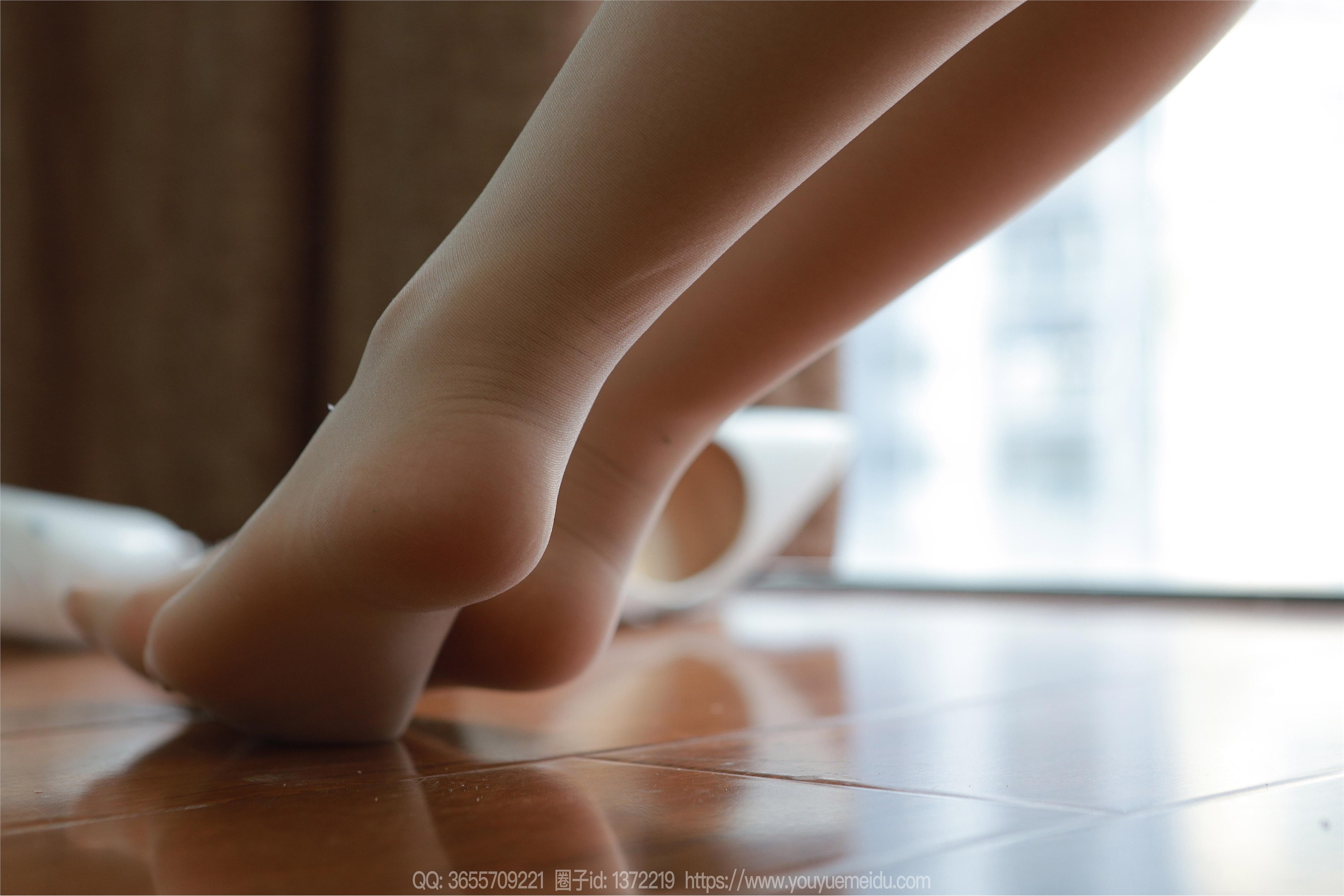 IESS异思趣向  2023.10.08 丝享家 1553 美子《窗前的光》